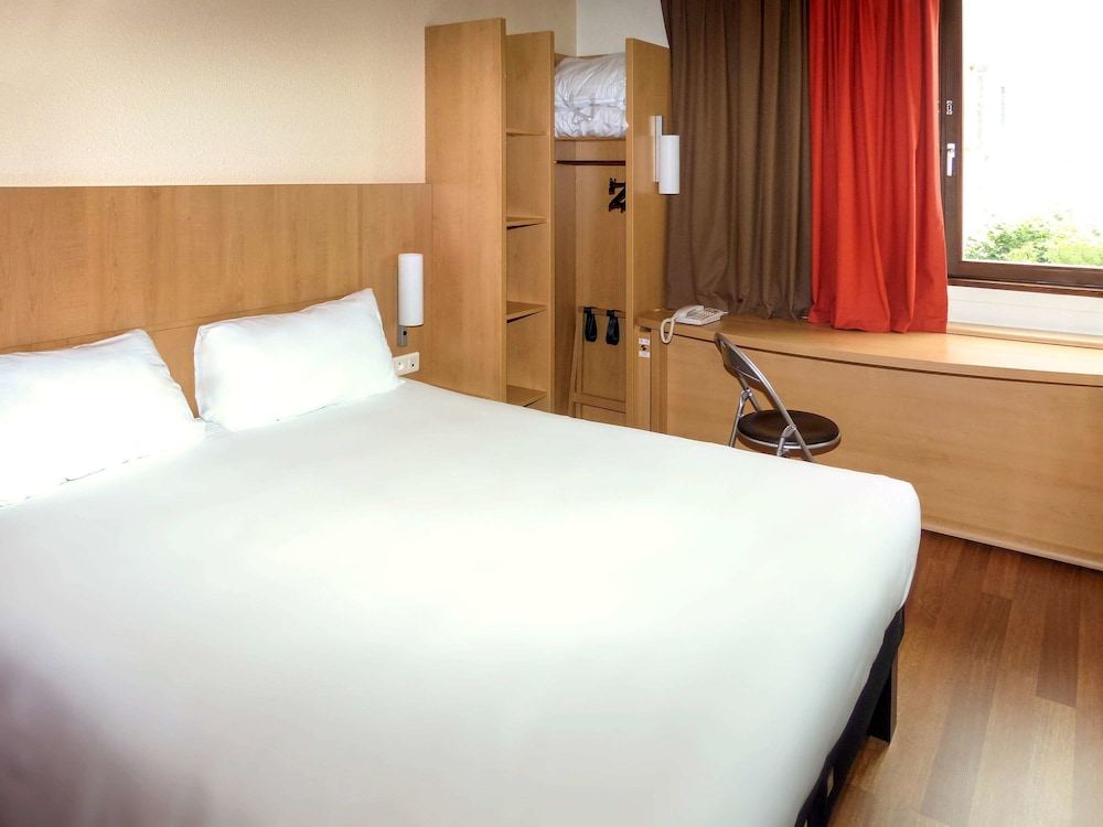 Ibis Perigueux Centre 8/45