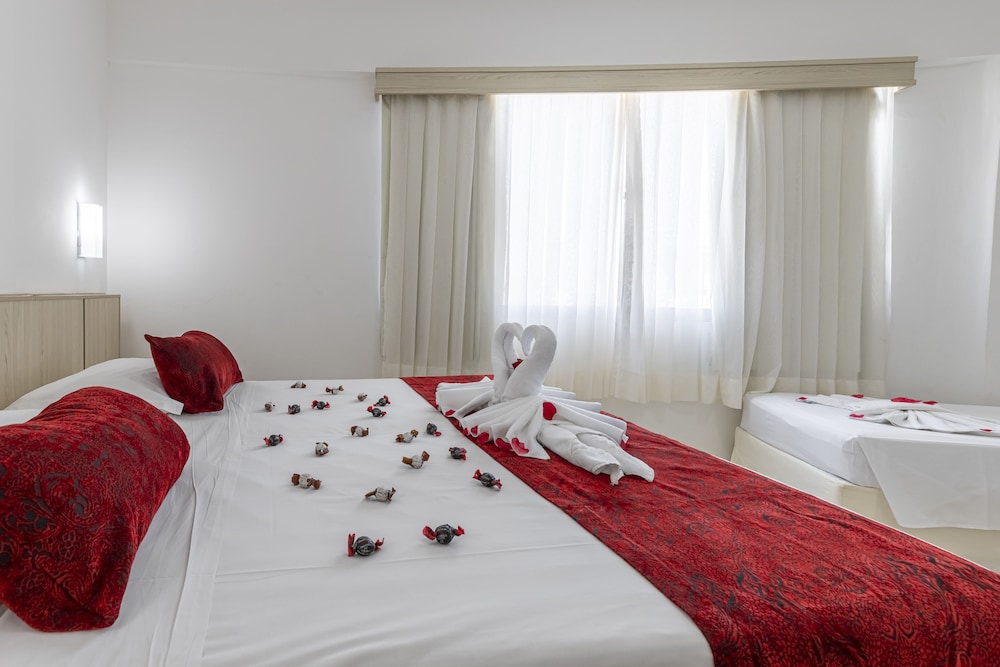 HOTEL ILHA DA MADEIRA 45/45