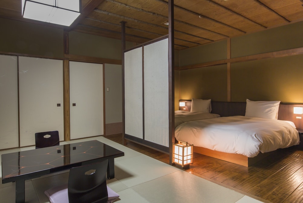 Japanese Western, Twin Beds, 2 Futon Beds, Adult Only
