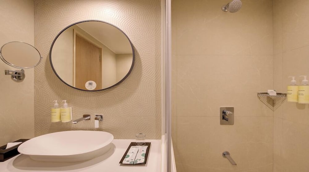 Lemon Tree Hotel Chinchwad Pune 49/56