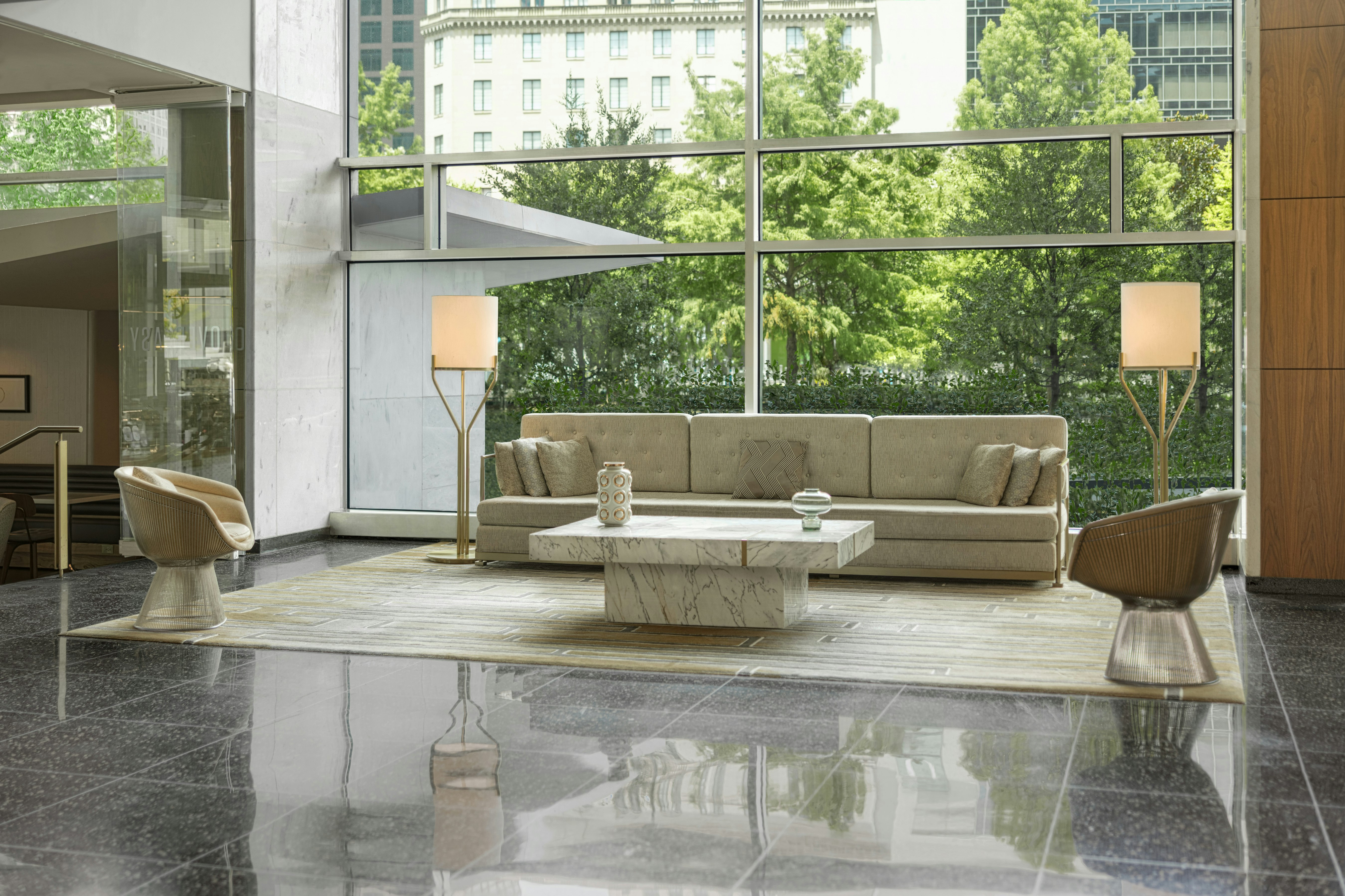 The Statler Dallas Curio Collection By Hilton 16/50