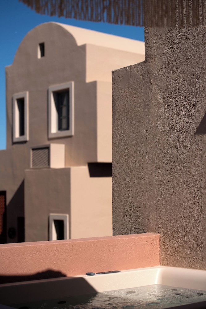 Terra Verde Oia by K&K 5/59