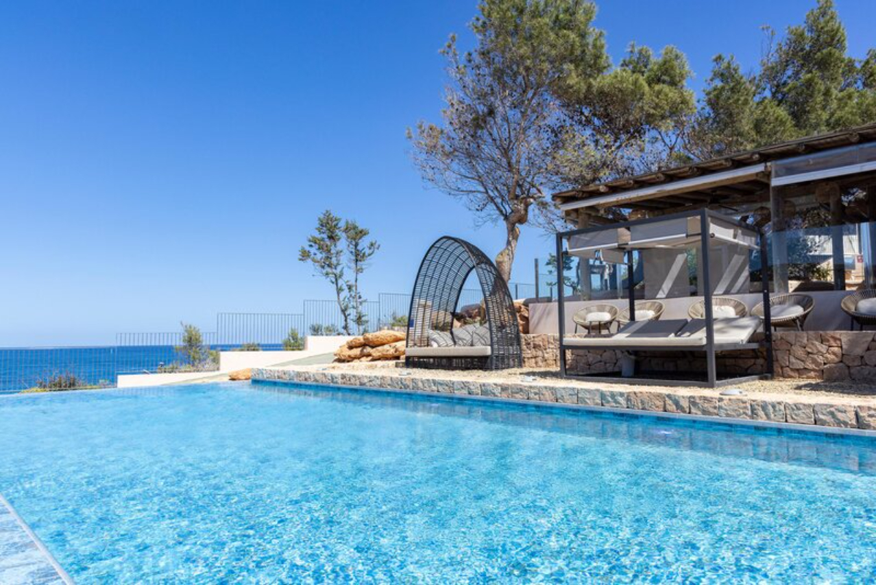 Invisa Hotel Club Cala Verde 98/103
