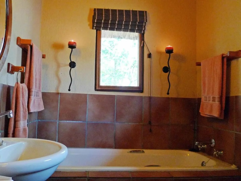Masodini Private Game Lodge 44/47