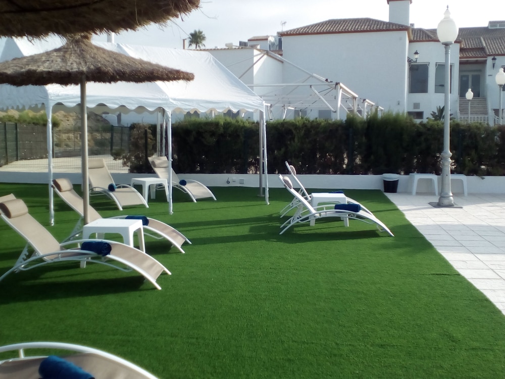 Avent Verahotel 28/44