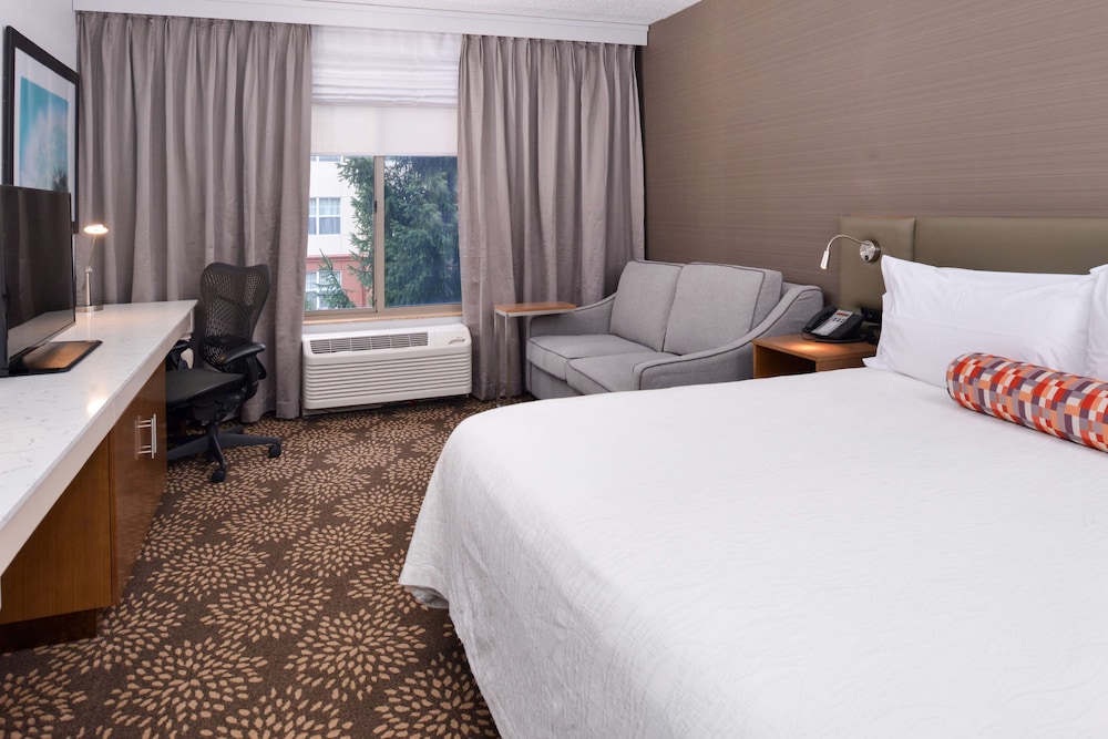 Hilton Garden Inn Columbus/Polaris 12/50