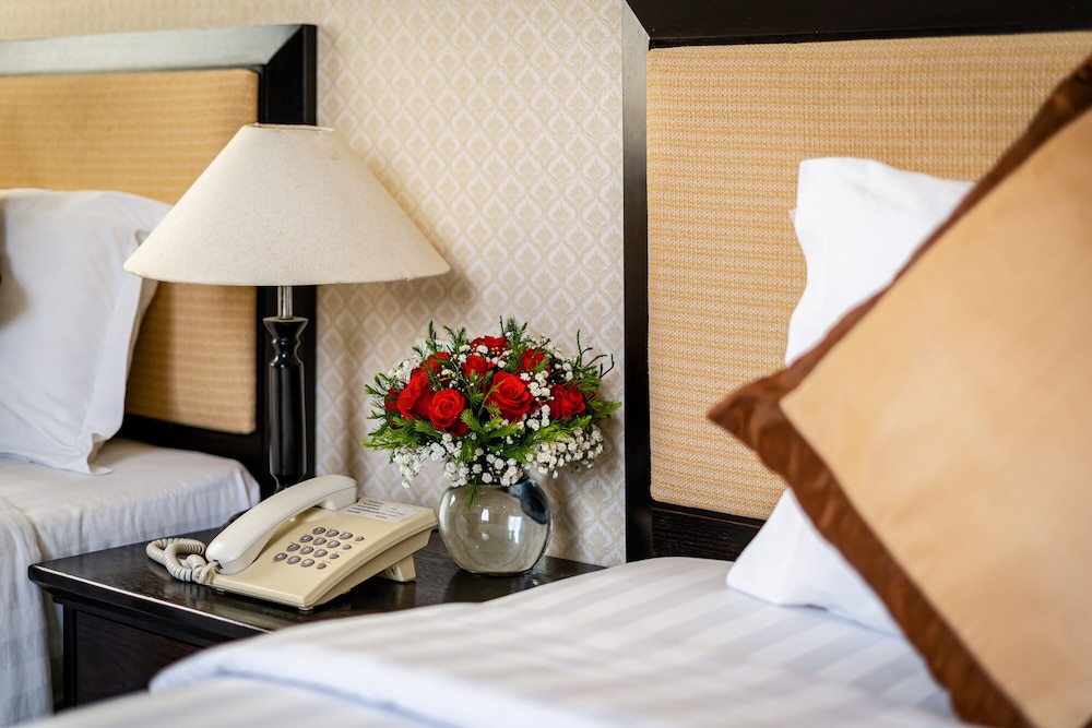 A25 Hotel - 29 Bui Thi Xuan 39/72