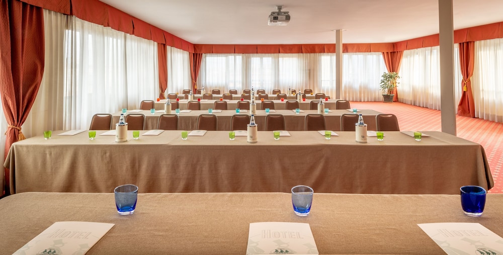 Ambasciatori 40/50