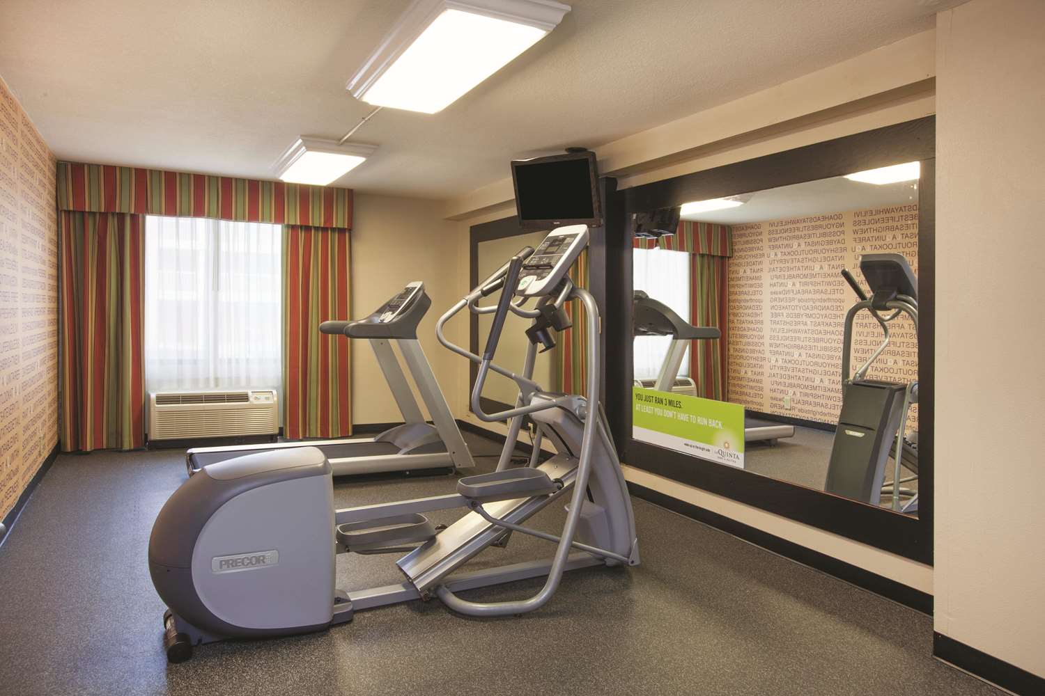 La Quinta Inn Williamsburg Historic Area 12/25