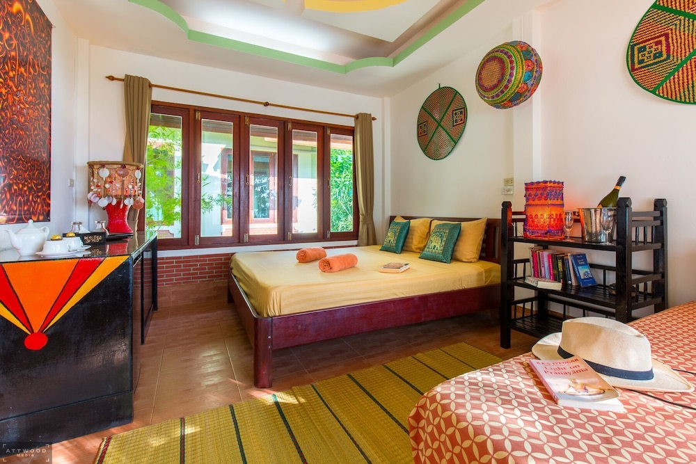 Seaboard Bungalows 24/72