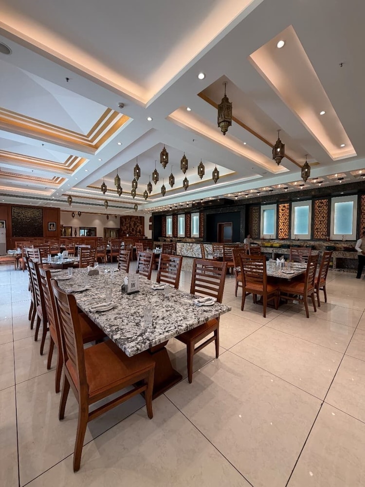 Hotel Chandela Khajuraho 31/50