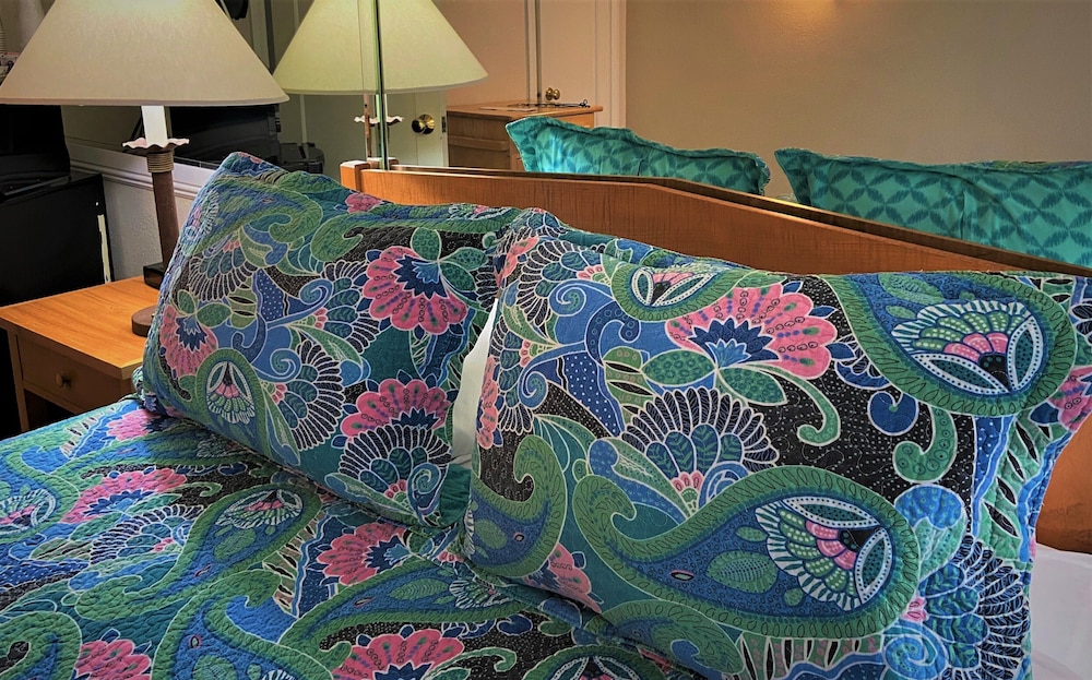 Los Gatos Garden Inn Hotel 24/50