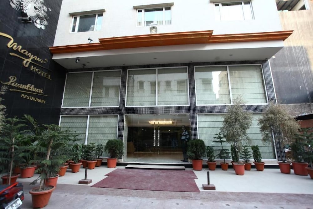Mayur Hotel 3/49