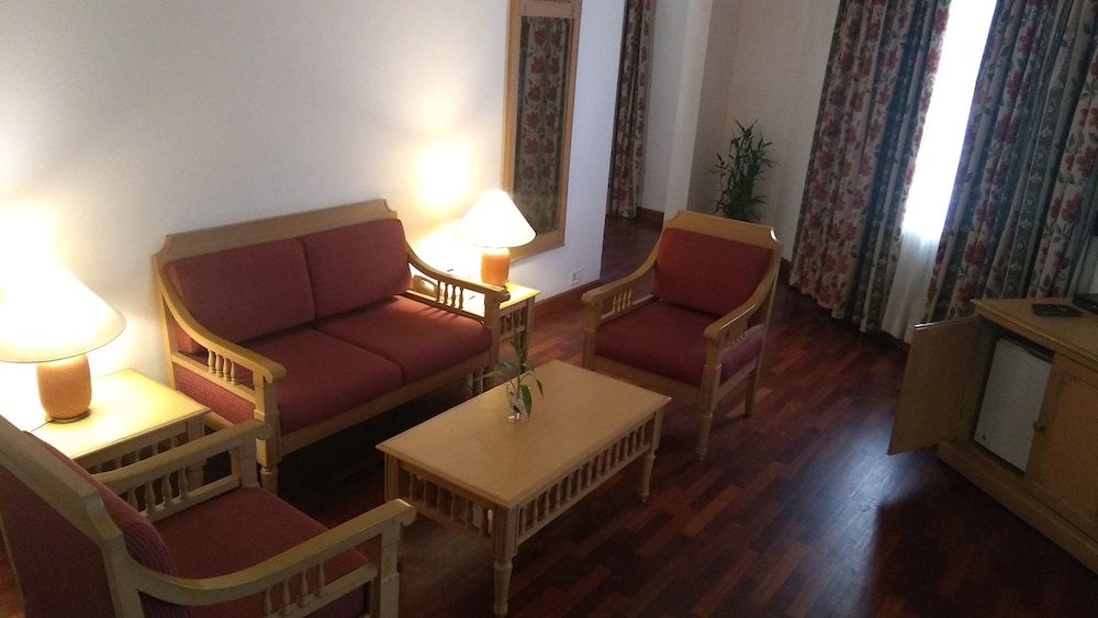 Abad Atrium Hotel 41/57