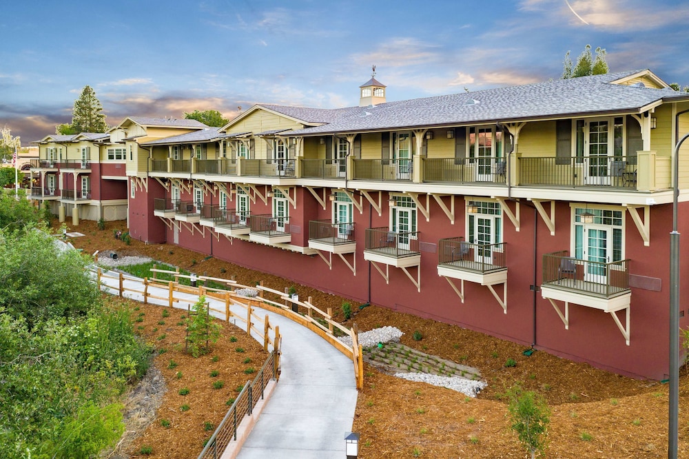 The Agrarian Hotel, BW Signature Collection in ARROYO GRANDE - CA