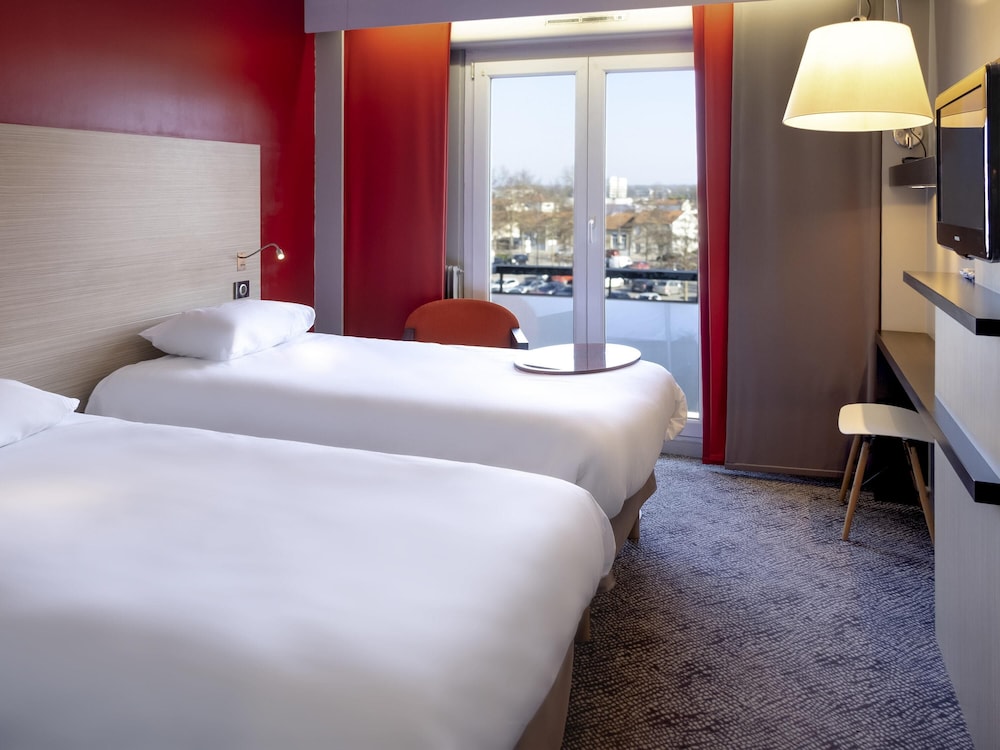 غرفة قياسية بسريرين منفصلين، Ibis Styles Saint Dizier 3/9
