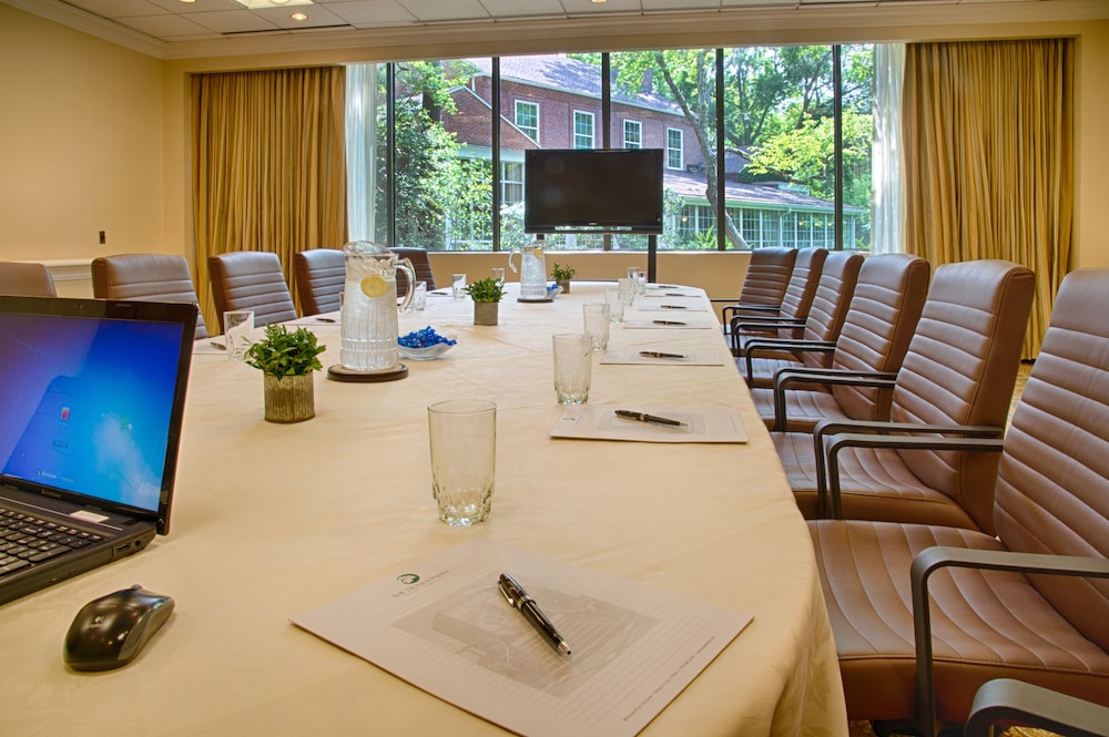 Houstonian Hotel Club Spa 42/52