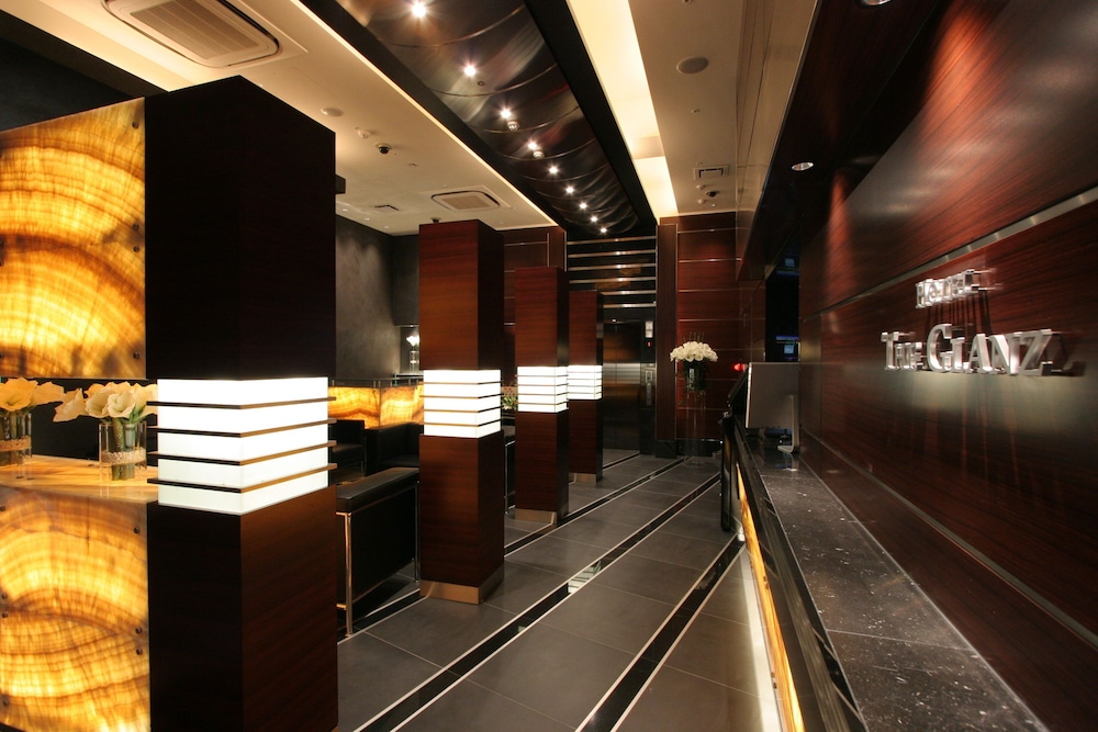 Hotel The Glanz 6/19