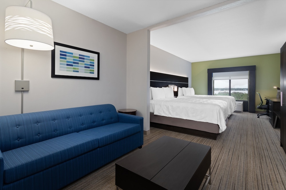 Holiday Inn Express Hotel And Suites Lake Placid 11/43