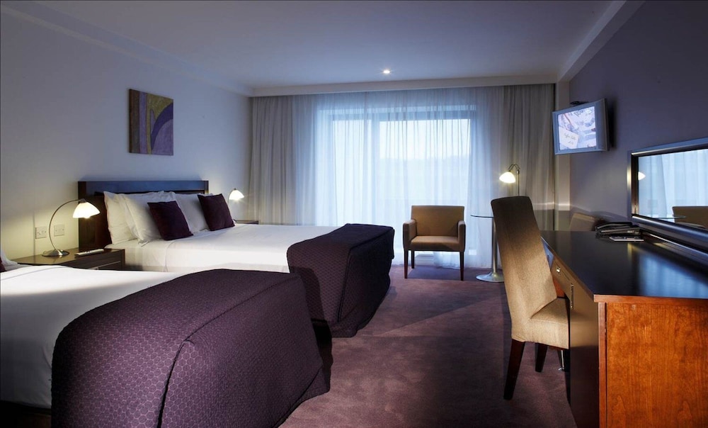 Clayton Whites Hotel 12/48