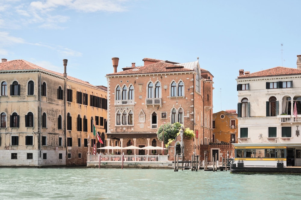 Palazzo Stern Hotel 81/88