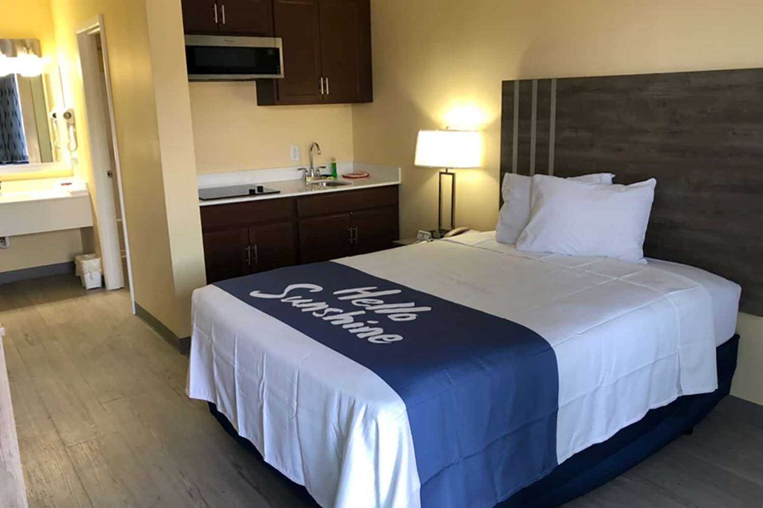 Days Inn by Wyndham Cape Carteret near Emerald Isle 2/13