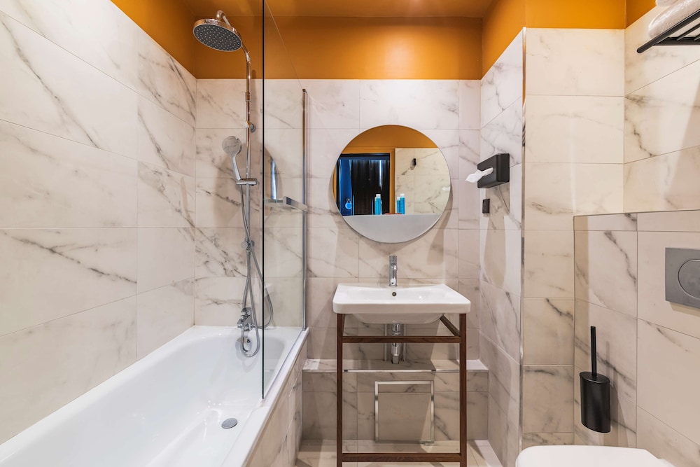 Best Western Hotel Centre Reims 24/49
