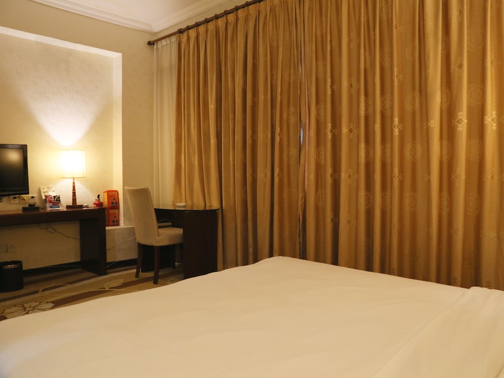 Pazhou Hotel 43/71