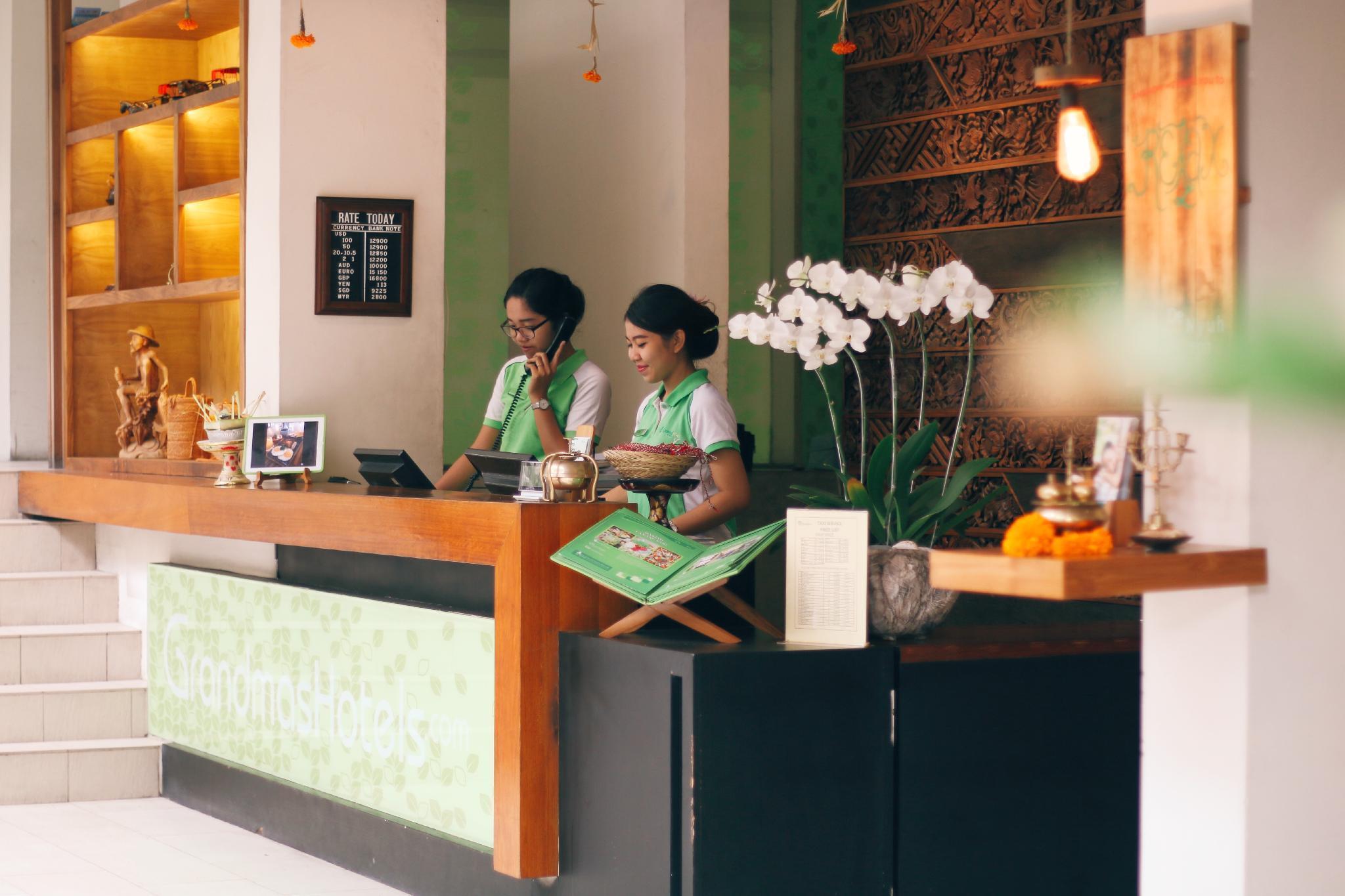 Grandmas Plus Hotel Seminyak 12/40
