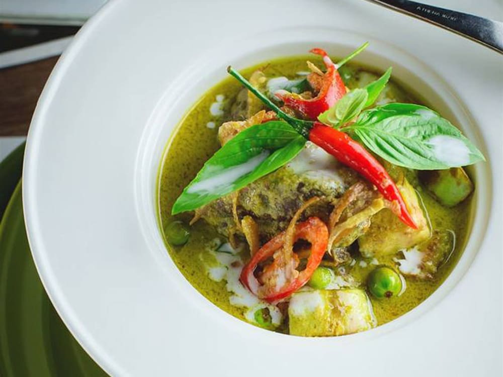 Vic3 Bangkok Hotel 34/74