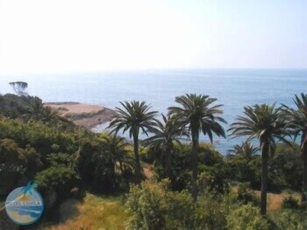 Hotel L Isola 29/38