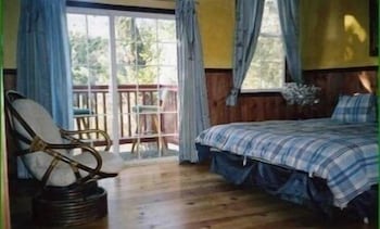 Sequoia Riverfront Cabins 27/71