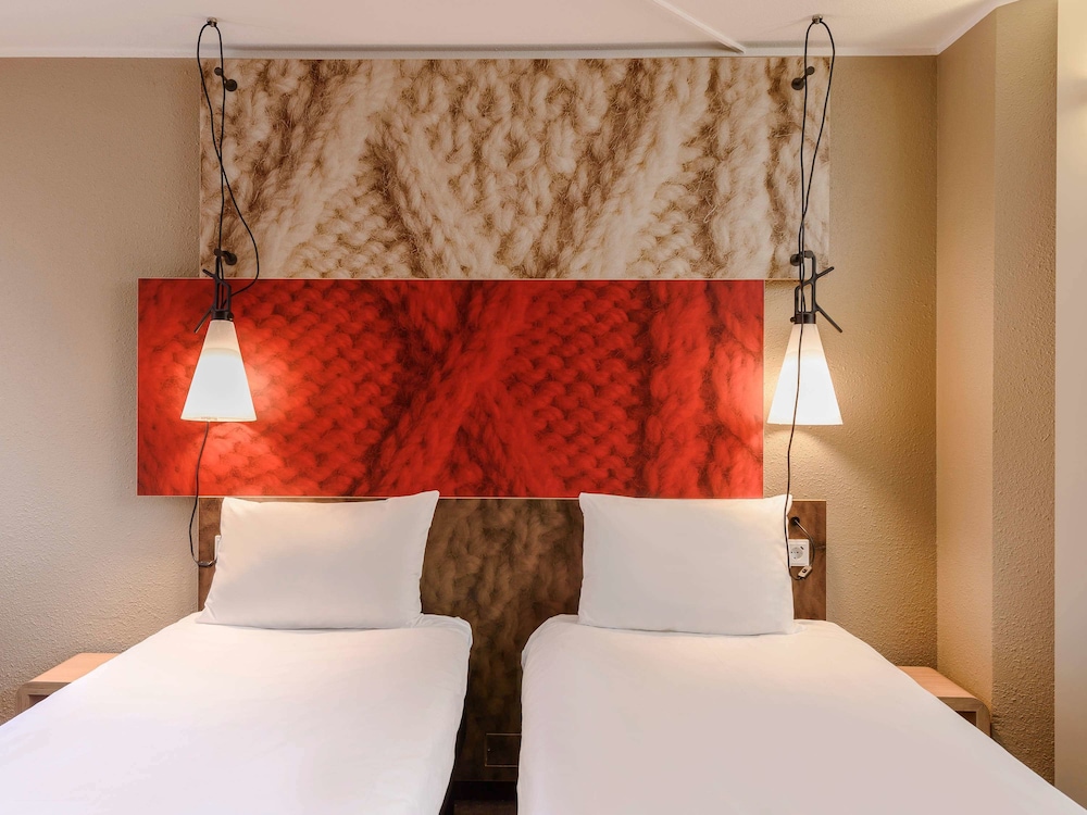 Ibis Heidelberg Hauptbahnhof 31/73