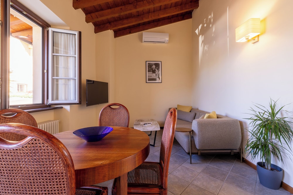 Albergo Villa Edy 32/50