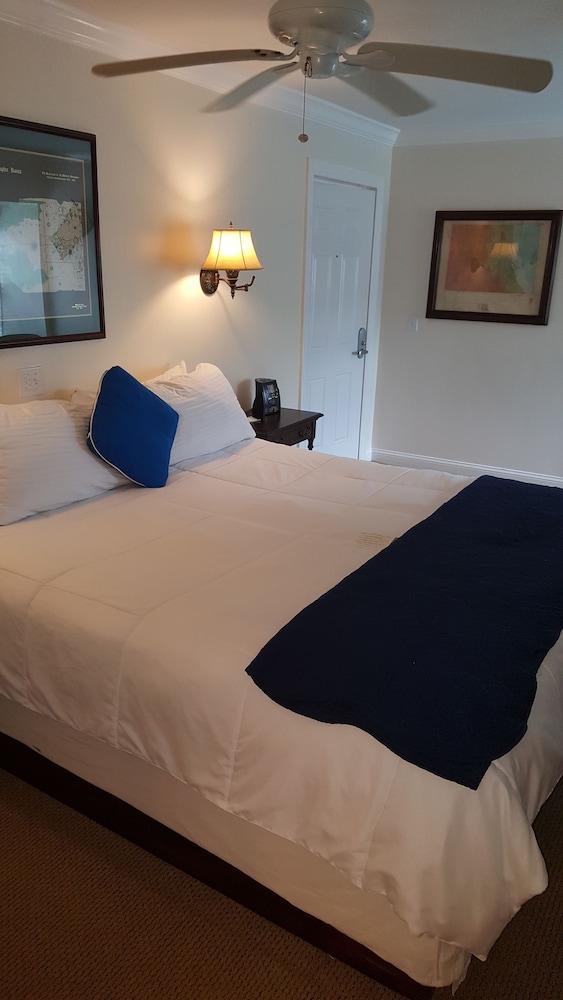 The Caribbean Court Boutique Hotel 36/83