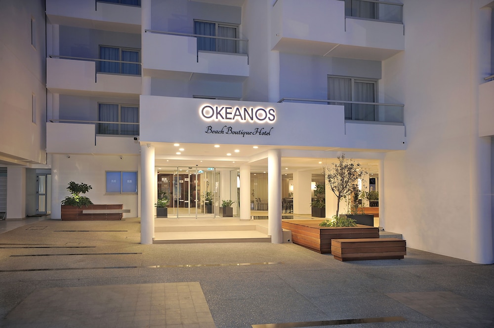 Okeanos Beach Boutique Hotel 5/39