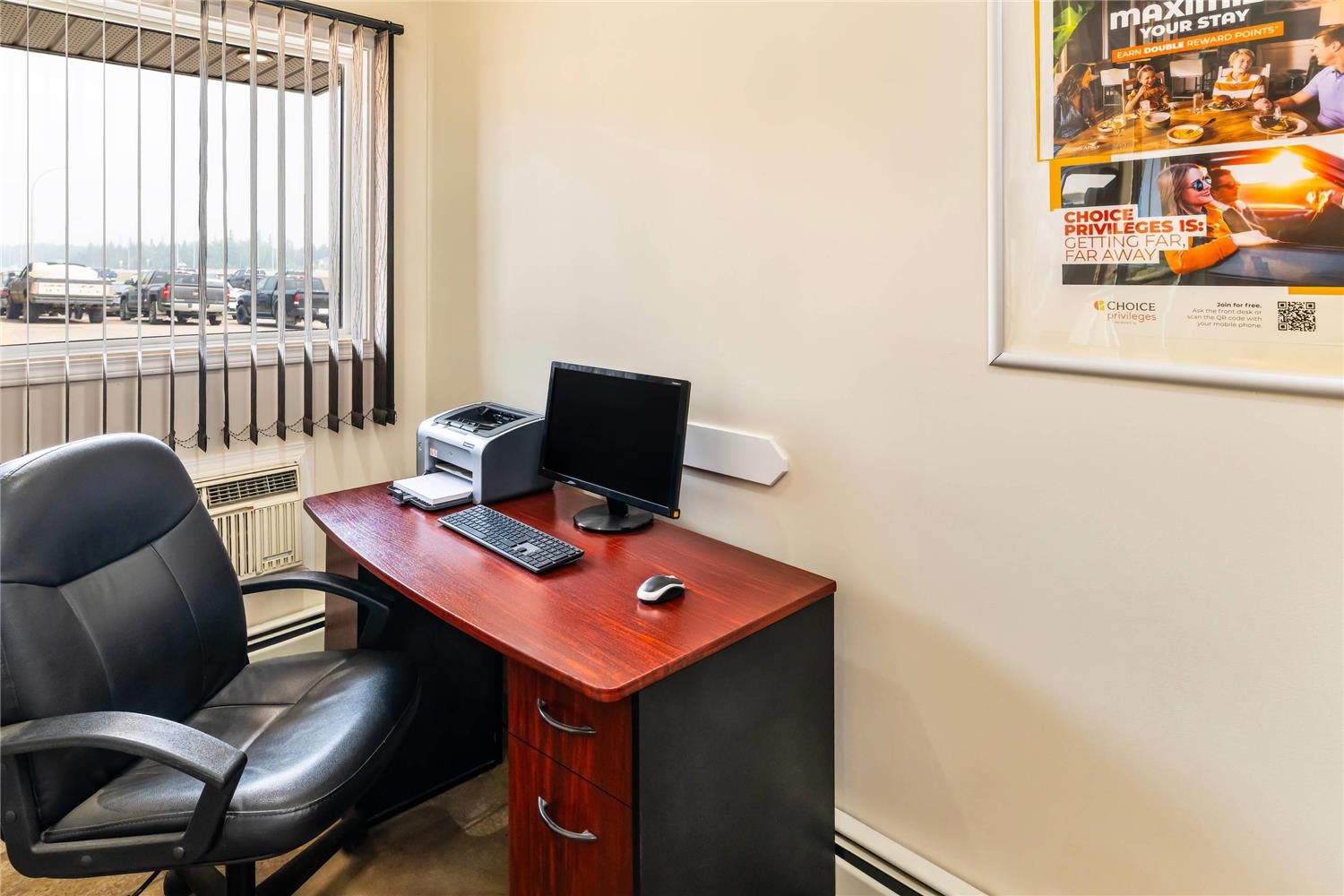 Econo Lodge Inn & Suites High Level, AB 25/29