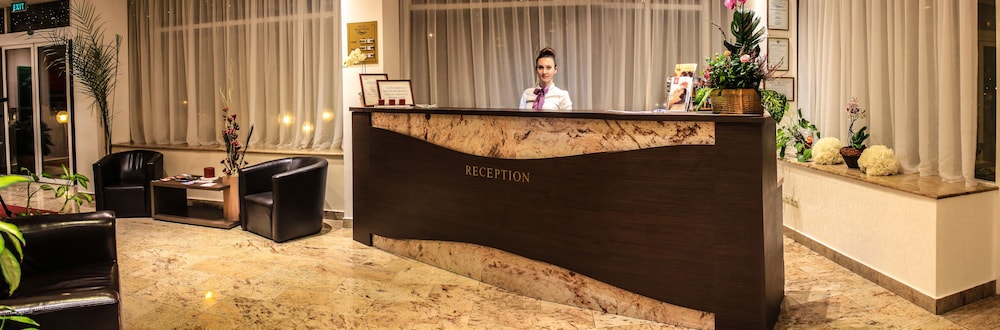 Hotel Nevis Wellness And Spa 1/25