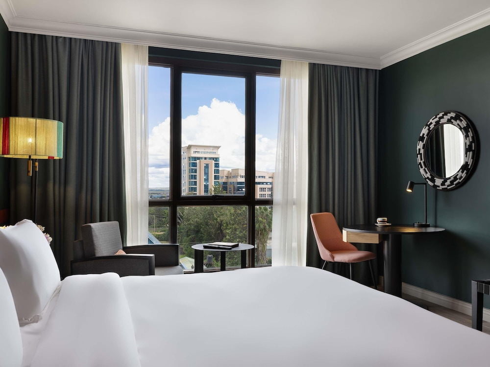 Pullman Nairobi Upper Hill 19/49