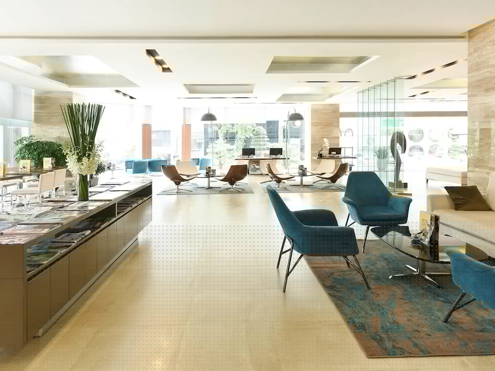 Novotel Suites Hanoi 42/70