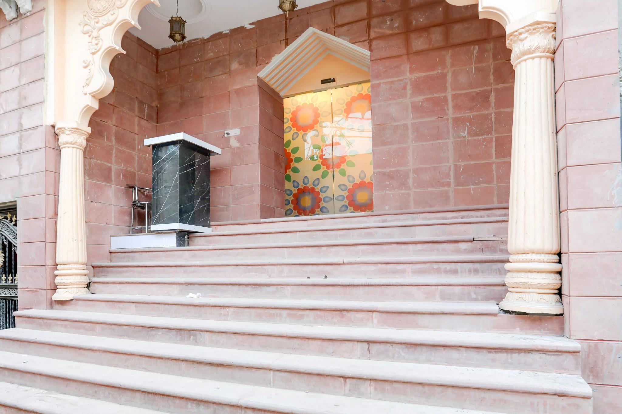 Palette by CheckIn Heritage Varanasi Retreat 6/26