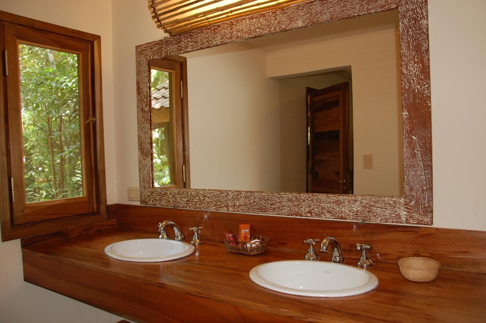 Tierra Guarani Lodge 50/50