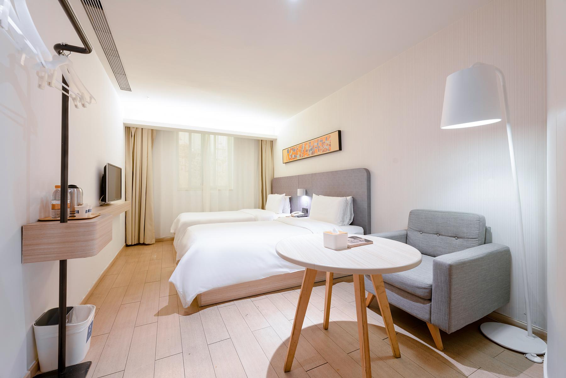 Hanting Hotel (Shanghai Lujiazui Dongfang Road) 14/44