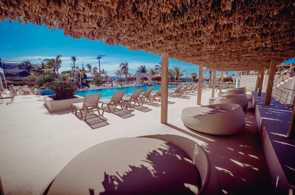 Hotel Loa 52/58