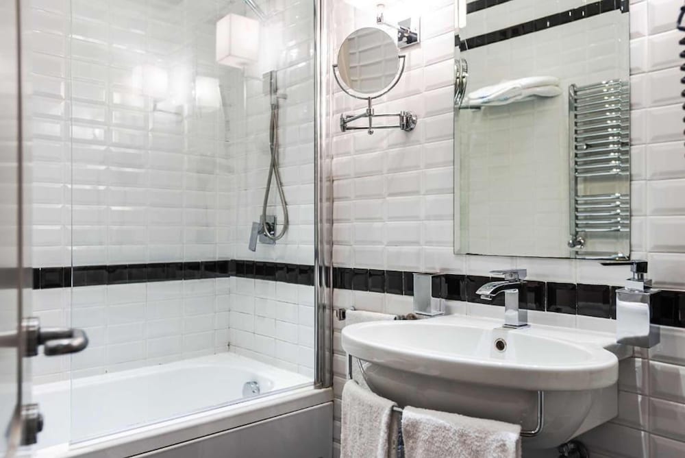 Mdm Luxury Rooms Guest House 44/50