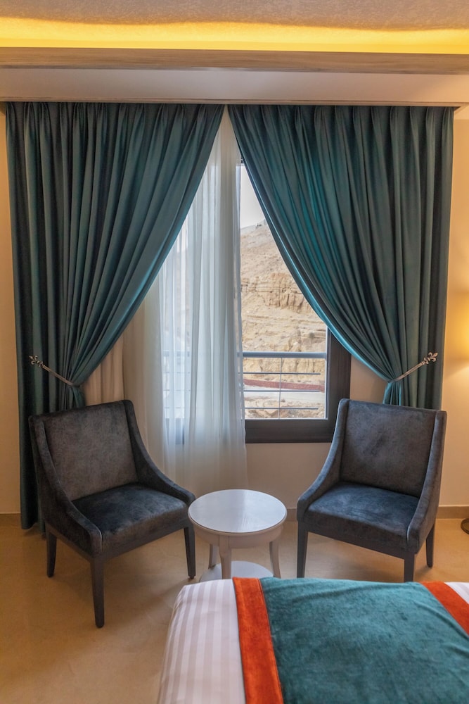 Petra Canyon Hotel Petra 44/51