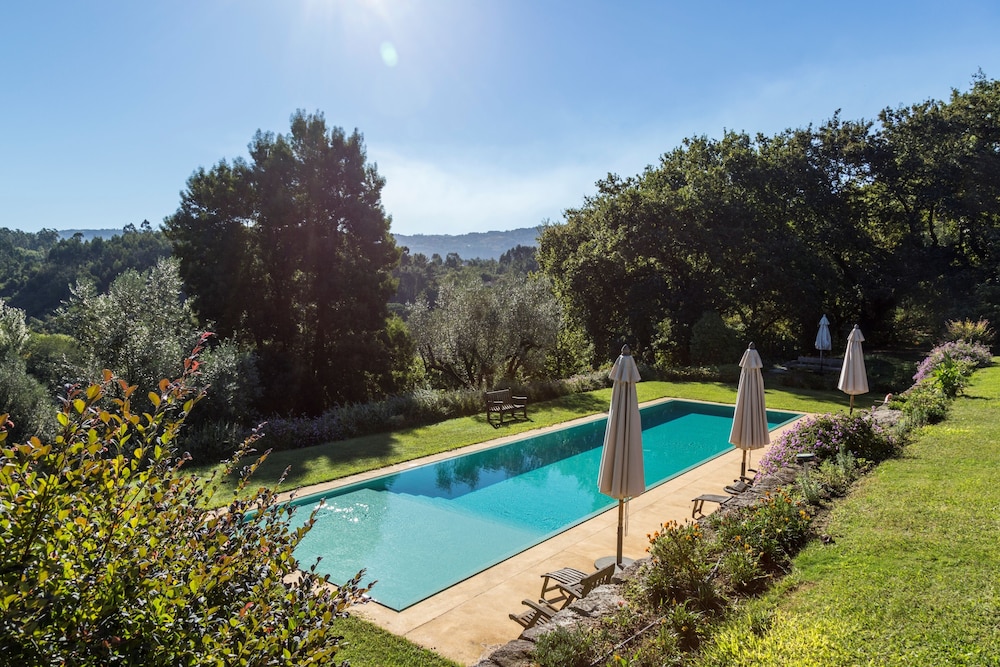 QUINTA DO AMEAL - WINE & TOURISM 4/56