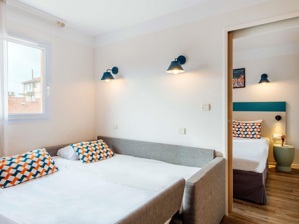 1 BEDROOM, APARTMENT