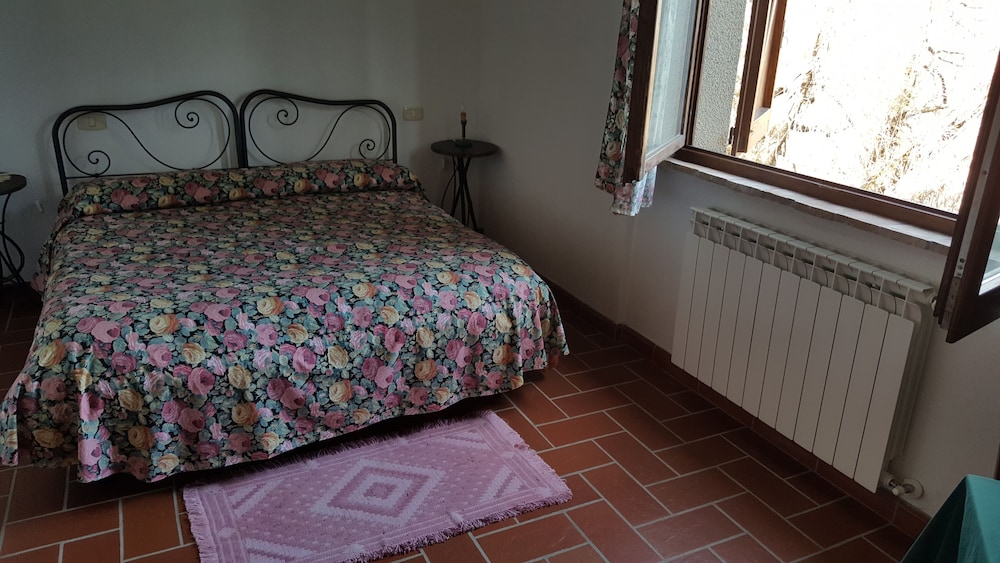 Bio Agriturismo I Rondinelli 5/50