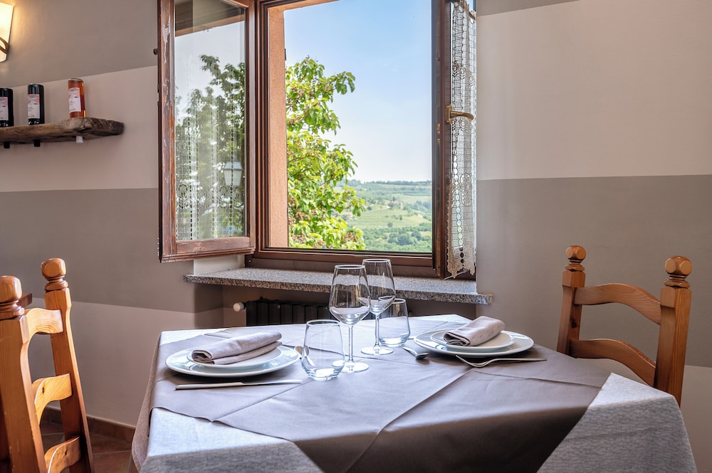Agriturismo Cantine Bevione 52/62